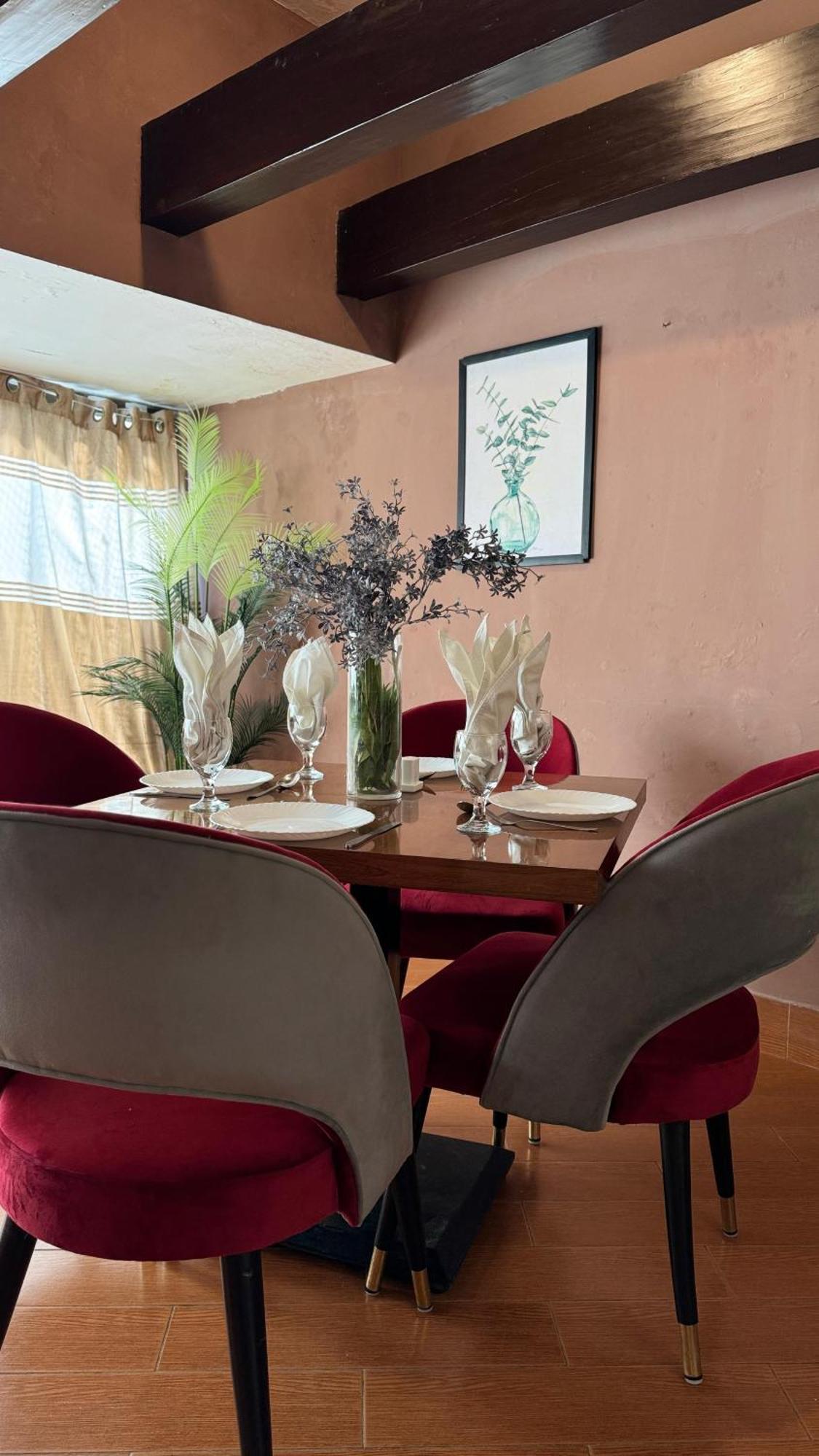 Grace Boutique Hotel Islamabad Bagian luar foto