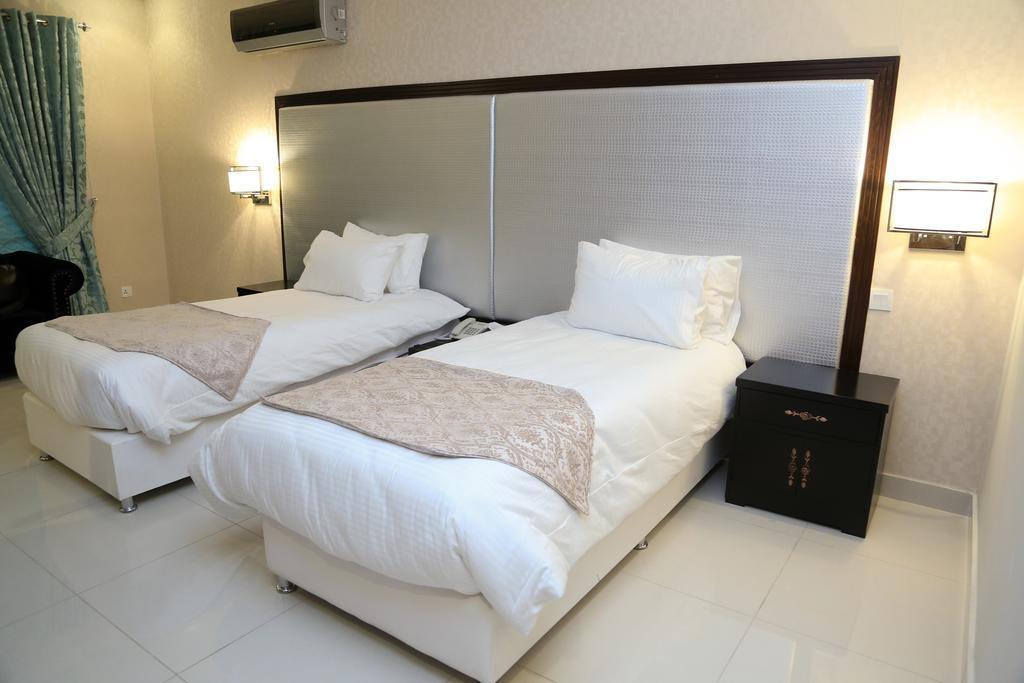 Grace Boutique Hotel Islamabad Bagian luar foto